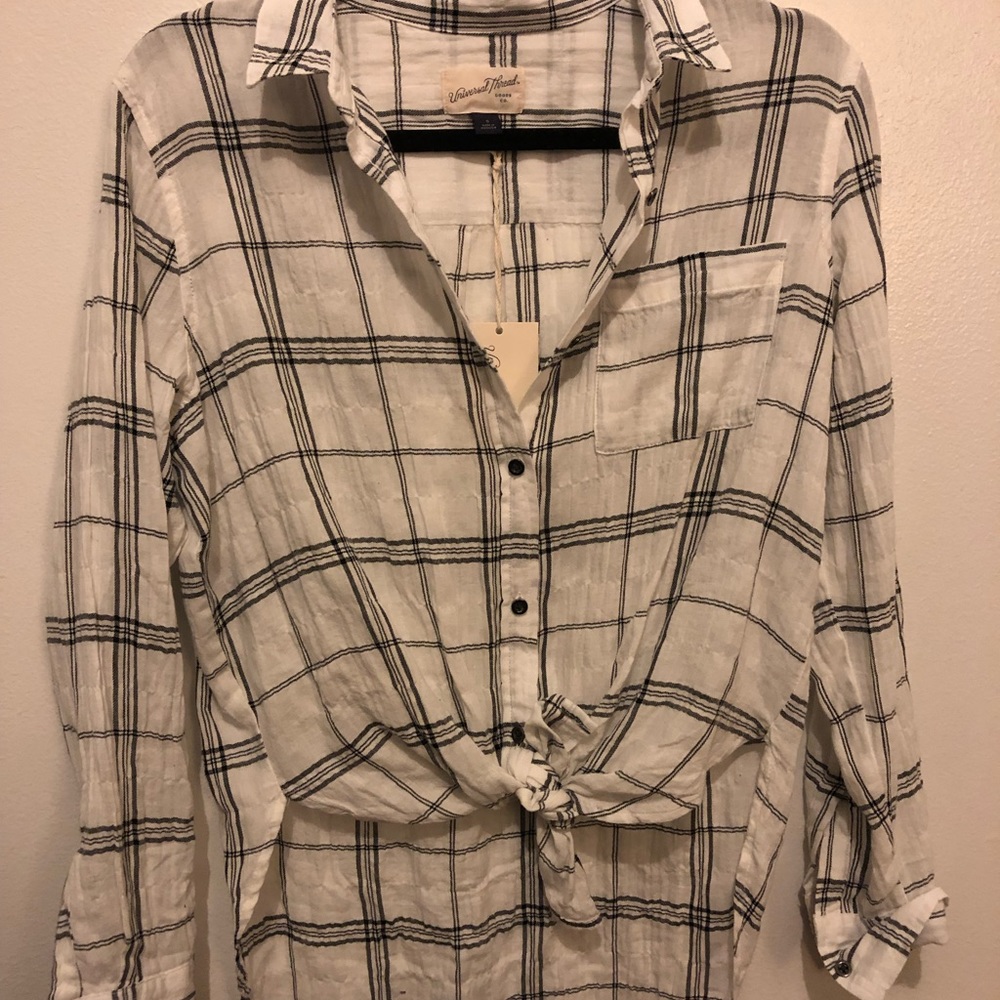 Universal Thread Plaid Shirt   NWT